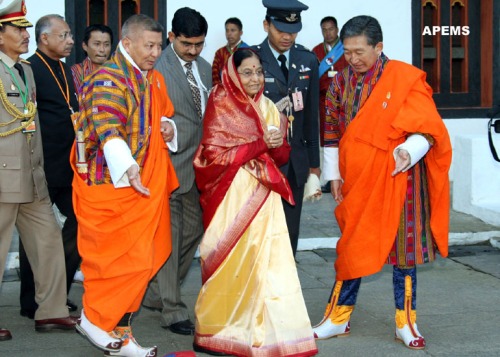 The President, Smt. Pratibha Devisingh Patil arriving at Tashichhodzong, Bhutan to attend the Coronation Ceremony of  5th King of Bhutan, HM Jigme Khesar Namgyel Wangchuck on November 06, 2008.